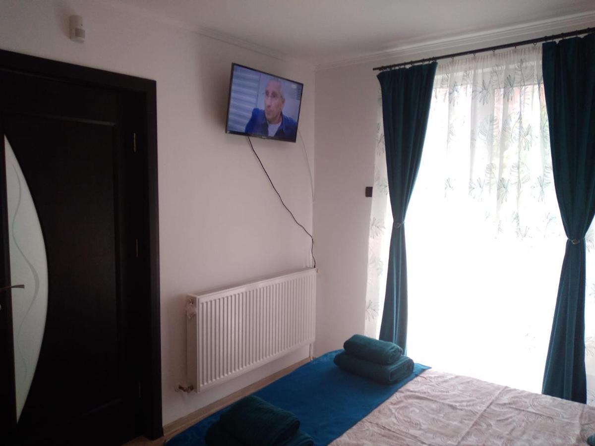 White House Guest House Hunedoara Luaran gambar